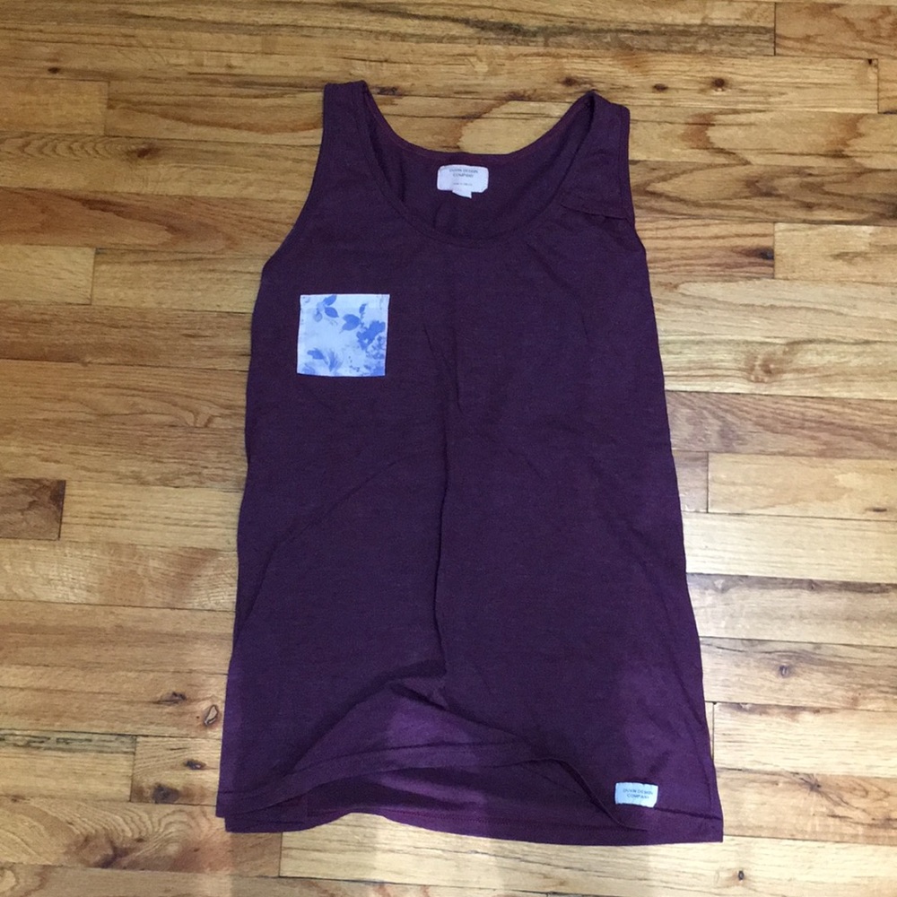 Duvin Design Maroon Floral Pocket Tank